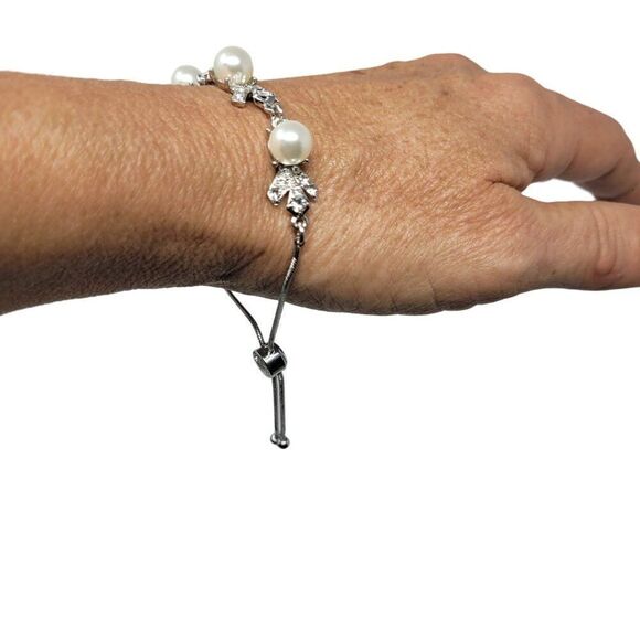 Charter Club Women's Bolo Slide Bracelet Silver Tone Faux Pearl Rhinestone - Picture 5 of 9